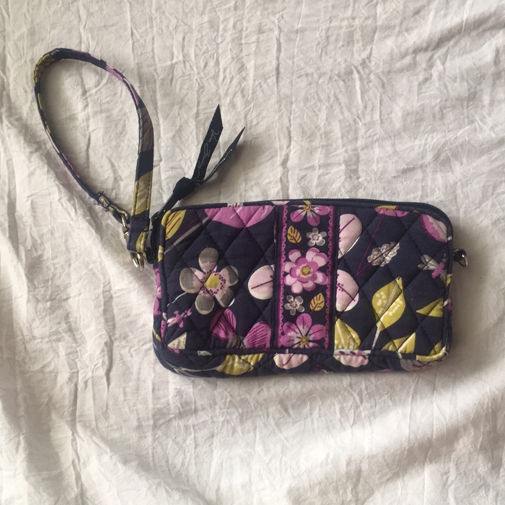 SALE 3 for $15 Vera Bradley wristlet in Floral Nightingale